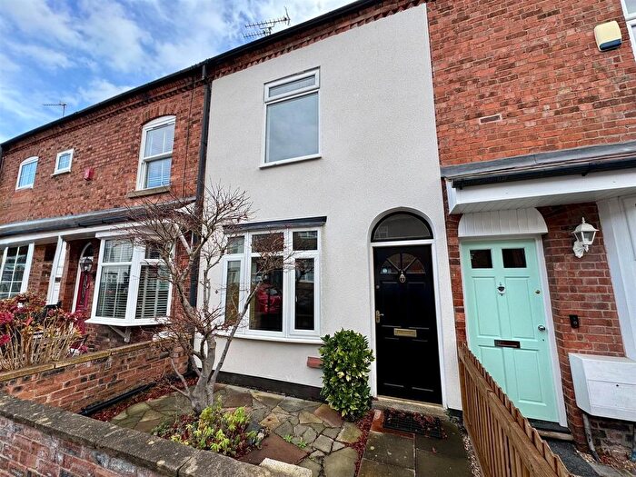2 Bedroom Property For Sale In Byrom Street, Altrincham, WA14