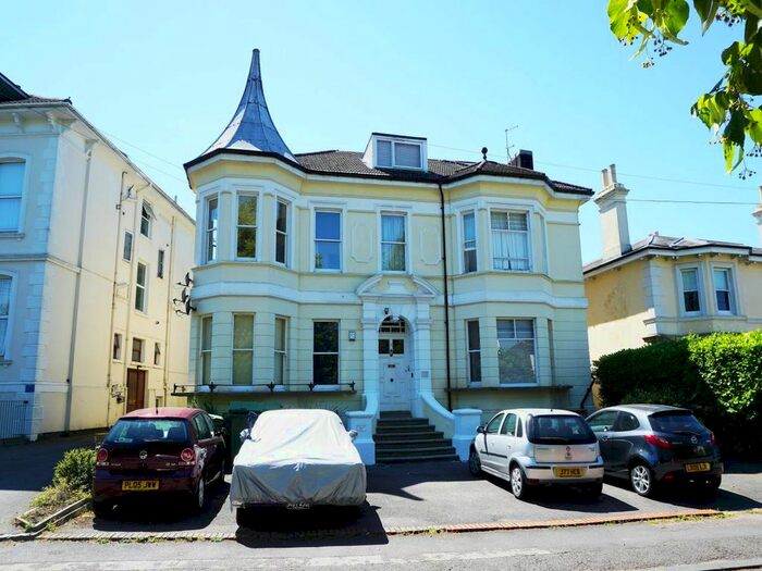 1 Bedroom Flat To Rent In Beulah Road, Tunbridge Wells, TN1