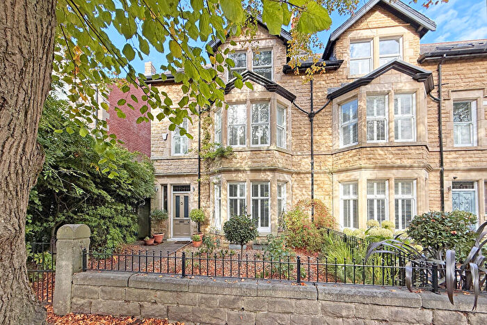 4 Bedroom End Of Terrace House For Sale In St Mark's Avenue, Harrogate, HG2