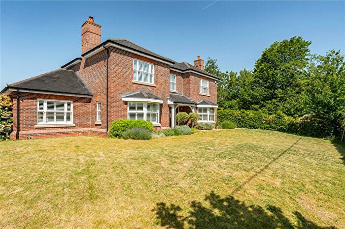 5 Bedroom Detached House For Sale In Winterbrook, OX10