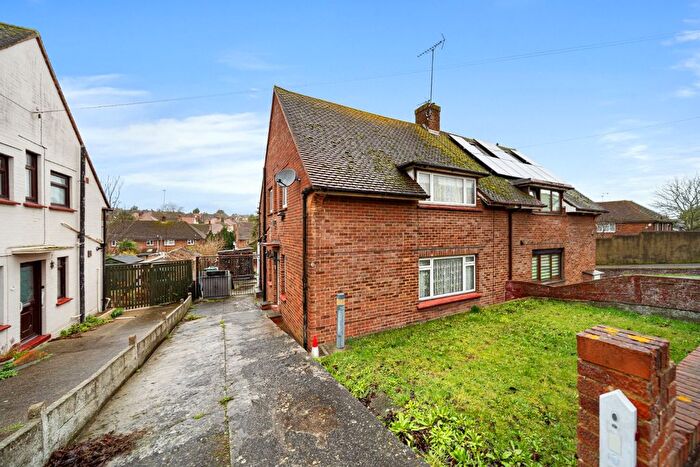 3 Bedroom Semi-Detached House For Sale In St. Columbas Close, Gravesend, Kent, DA12