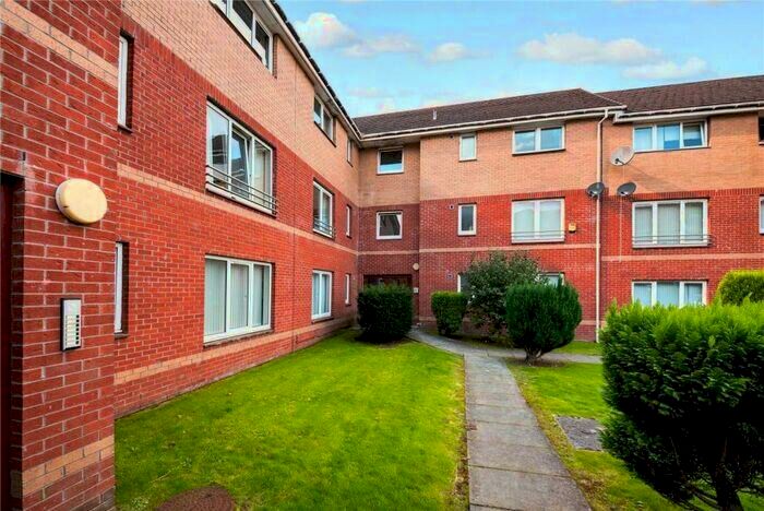 2 Bedroom Flat To Rent In Quarryknowe Street, Glasgow, G31