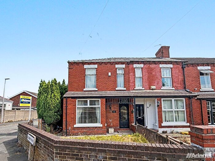 3 Bedroom End Of Terrace House For Sale In Moorfield Road, Widnes, WA8