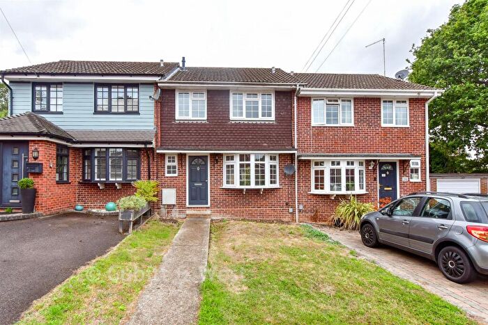 3 Bedroom Terraced House For Sale In Royal Gardens, Rowland's Castle, Hampshire, PO9