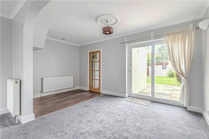 2 Bedroom Property To Rent In Hatherleigh Road, Ruislip, HA4