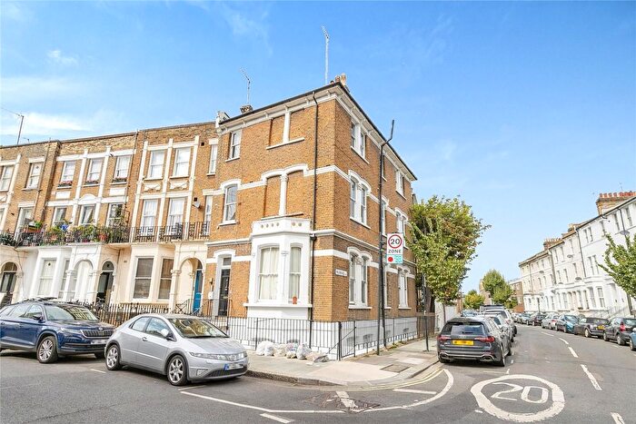 2 Bedroom Flat To Rent In Hazlitt Road, W14