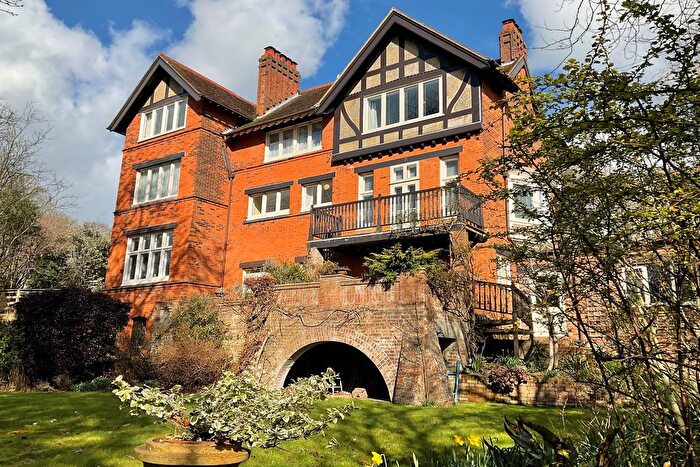 6 Bedroom Detached House For Sale In Park Avenue, Dover, CT16