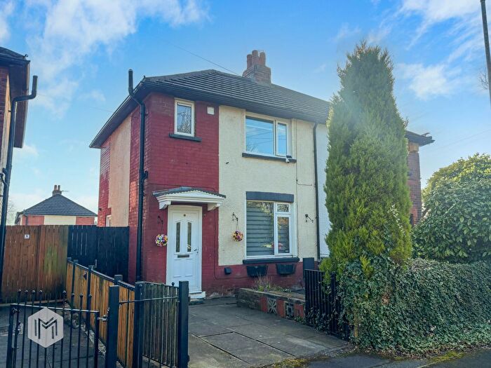 2 Bedroom Semi Detached House For Sale In Castleton Street, Bolton, Greater Manchester, BL2