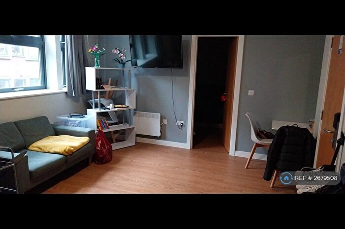 1 Bedroom Flat To Rent In New Bank House, Sheffield, S1