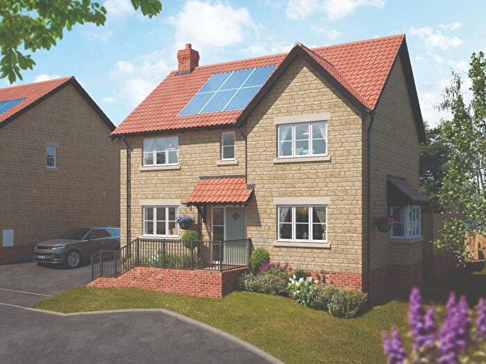 4 Bedroom Detached House For Sale In Wessex Grove, Malmesbury, SN16