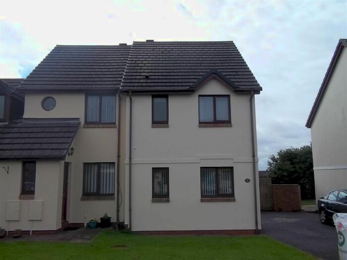 2 Bedroom Semi-Detached House To Rent In Honeyborough Grove, Neyland, Milford Haven, SA73