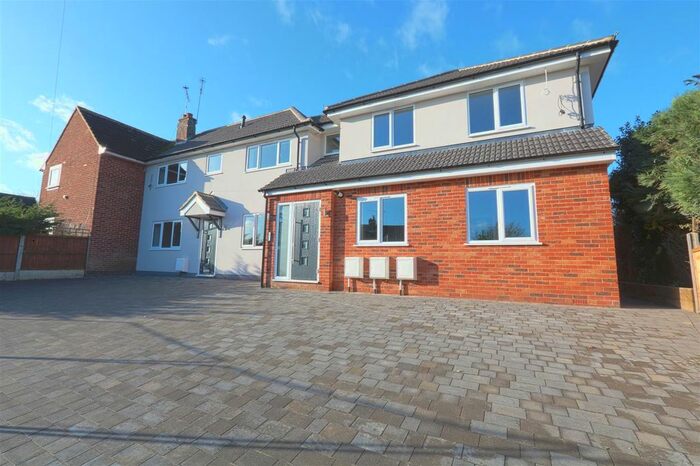 Studio To Rent In Gatwick View, Billericay, CM12