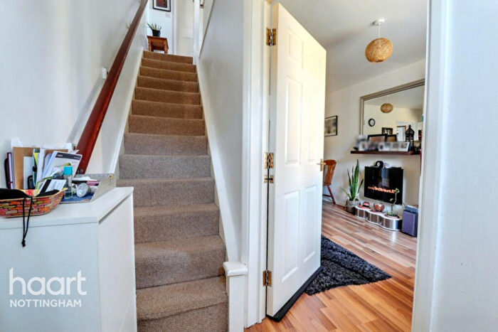 3 Bedroom Semi-Detached House For Sale In Mount Heights, New Basford, NG7