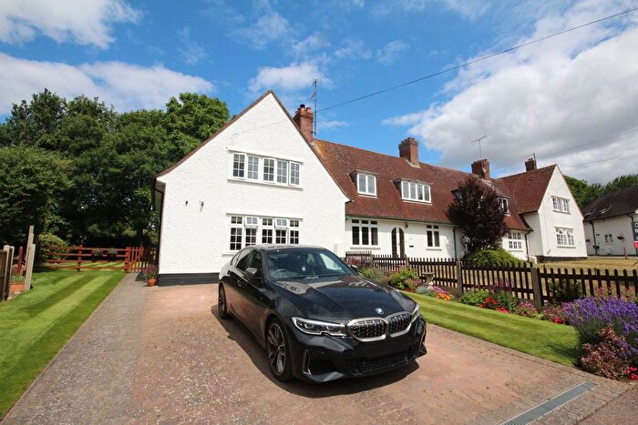 3 Bedroom Terraced House For Sale In Baldock Lane, Willian, Letchworth Garden City, SG6