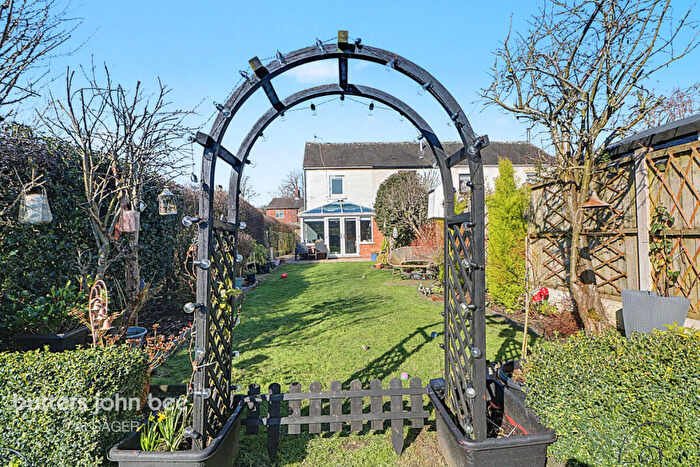 3 Bedroom Cottage For Sale In Station Road, Halmerend, ST7