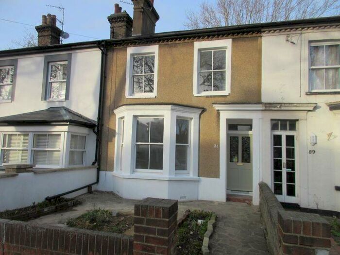 3 Bedroom Terraced House To Rent In Cambridge Road, Southend-On-Sea, SS1
