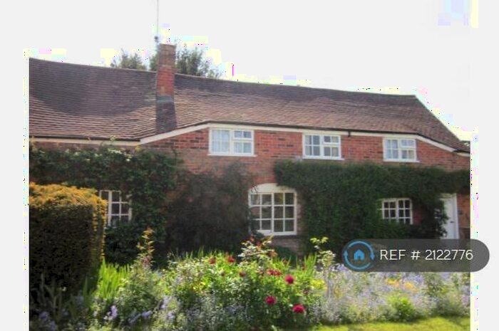 2 Bedroom Flat To Rent In Sutton Bonington, Loughborough, Leicestershire, LE12