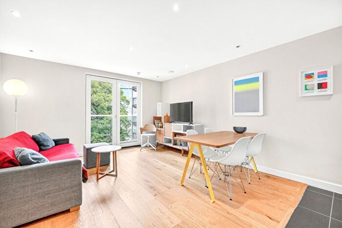1 Bedroom Flat To Rent In Devizes Street, De Beauvoir Town, N1