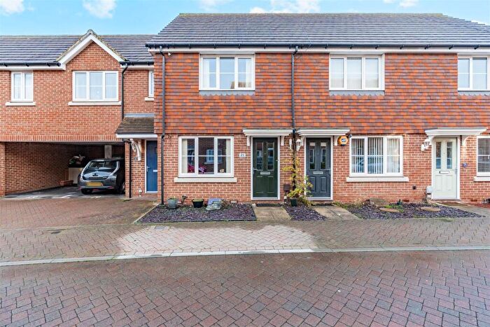 2 Bedroom Terraced House For Sale In Choir Close, Wainscott, Rochester, ME3