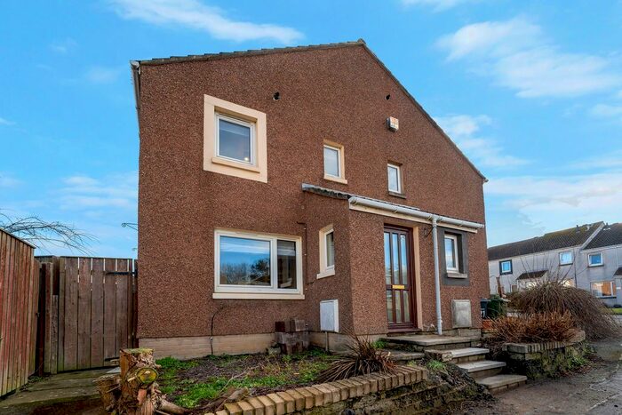 1 Bedroom Terraced House To Rent In North Bughtlinfield, East Craigs, Edinburgh, EH12