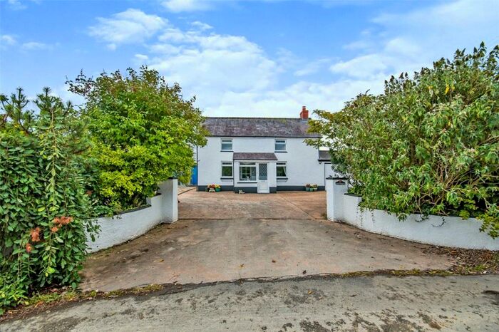 3 Bedroom Detached House For Sale In Cwm Cou, Newcastle Emlyn, Ceredigion, SA38