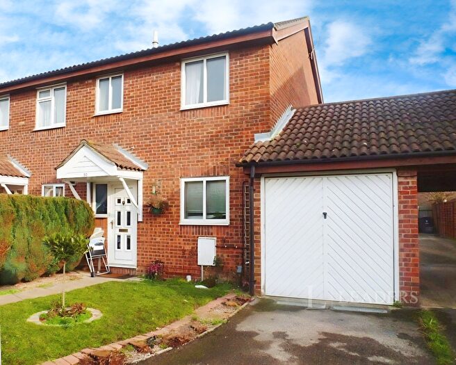 3 Bedroom End Of Terrace House To Rent In Speedwell Close, Cherry Hinton, Cambridge, CB1