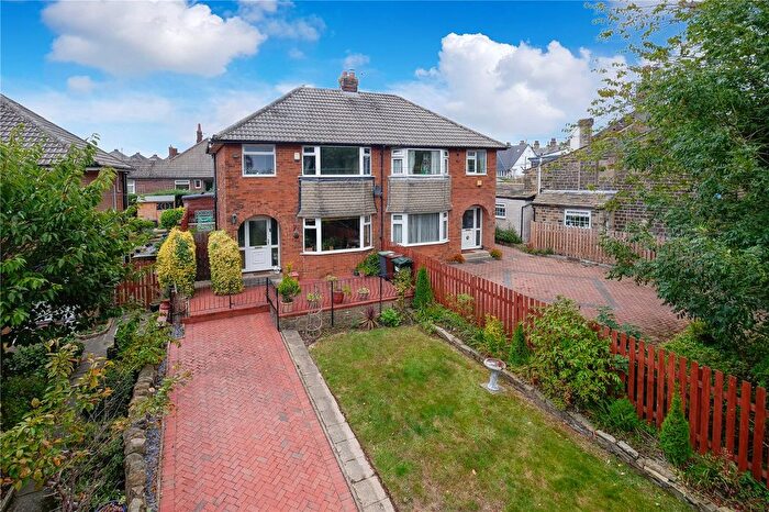 3 Bedroom Semi-Detached House For Sale In Jenny Lane, Baildon, Shipley, West Yorkshire, BD17