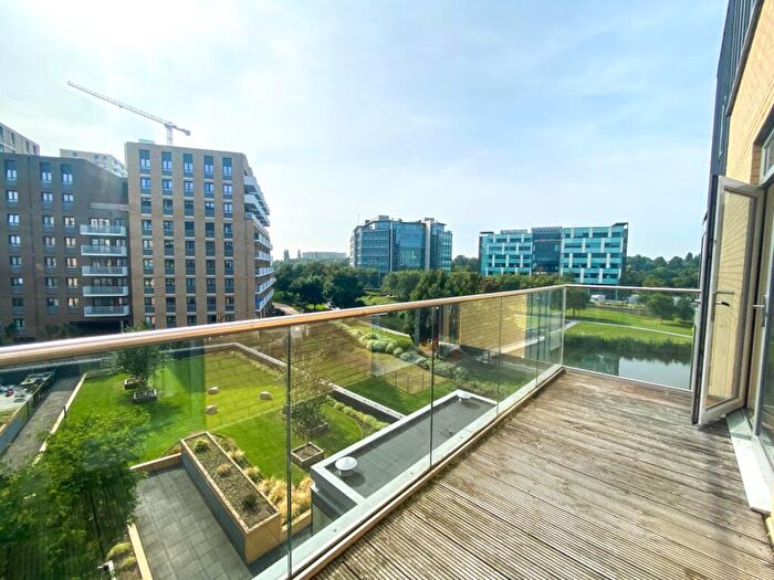 2 Bedroom Apartment To Rent In Lakeside Drive, London, NW10