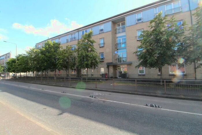 2 Bedroom Flat To Rent In London Road, Glasgow, G31