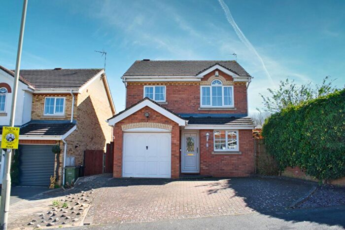 3 Bedroom Detached House For Sale In Rawlings Court, Oadby, Leicester, LE2