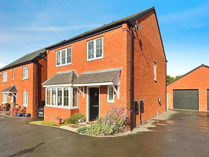 4 Bedroom Detached House For Sale In Woodland Way, Cubbington, Leamington Spa, CV32