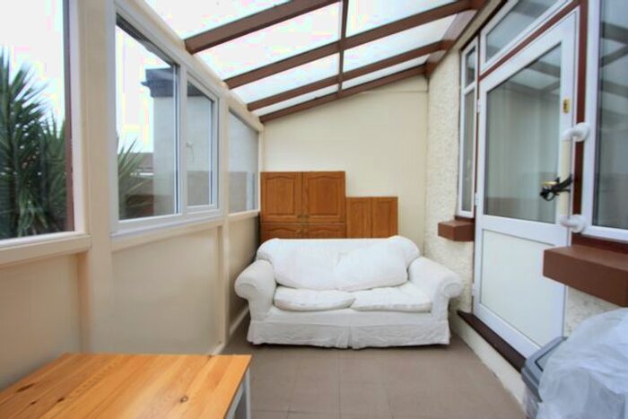 4 Bedroom Terraced House To Rent In Fishponds Road, London, SW17