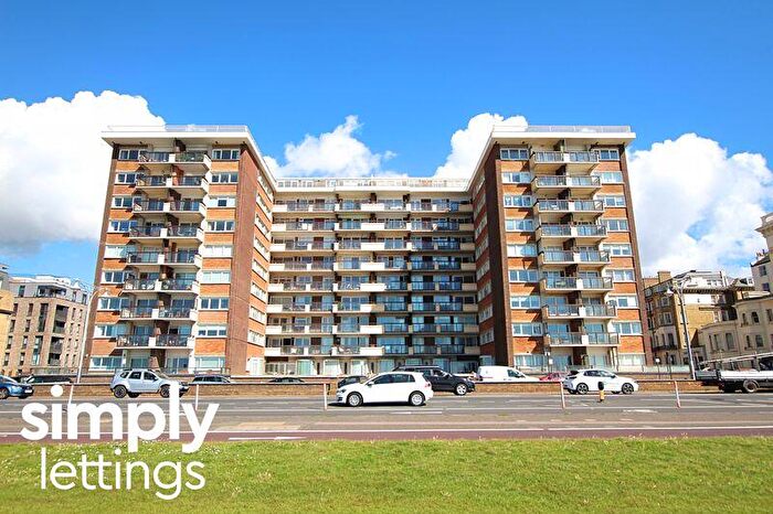 2 Bedroom Flat To Rent In Queens Gardens, Hove, BN3