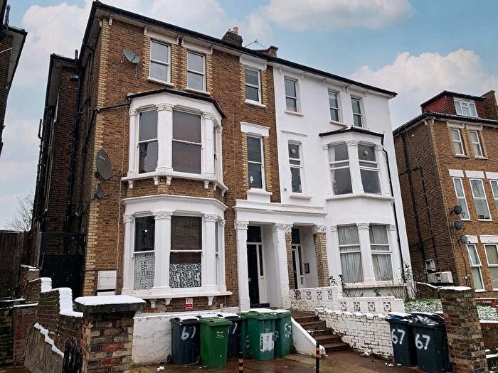 1 Bedroom Apartment To Rent In Fordwych Road, London, NW2