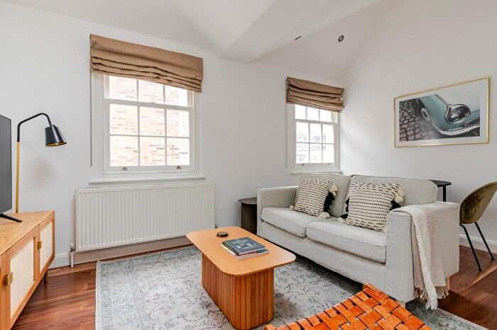 2 Bedroom Apartment To Rent In Ivor Place, London, NW1