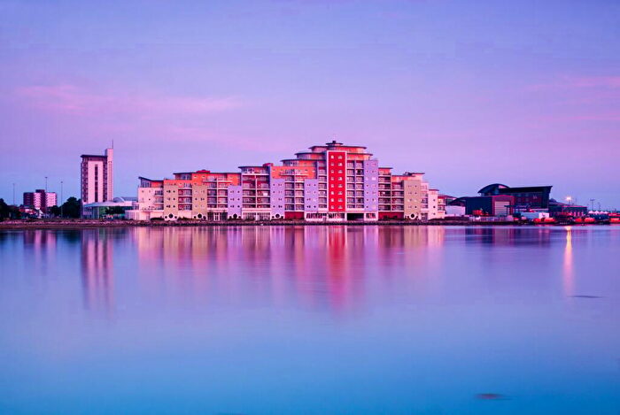 2 Bedroom Apartment To Rent In Lifeboat Quay, Poole, Poole, BH15