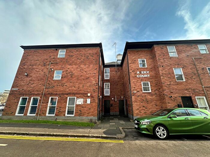 1 Bedroom Flat To Rent In Avery Court, Aldershot, GU11
