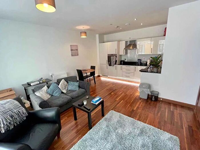 1 Bedroom Flat To Rent In Telcon Way, Greenwich, SE10