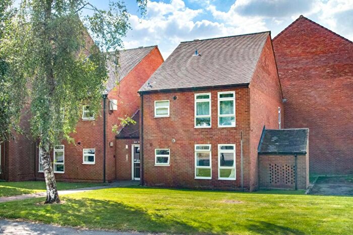 2 Bedroom Apartment For Sale In Pailton Road, Shirley, Solihull, West Midlands, B90