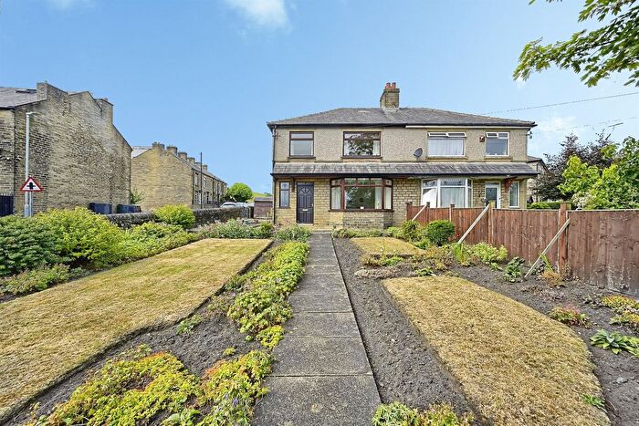3 Bedroom Semi Detached House For Sale In Pellon New Road, Halifax, HX2