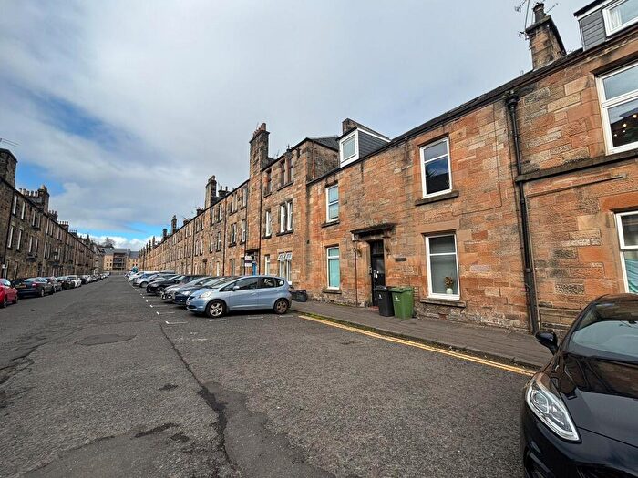 3 Bedroom Maisonette To Rent In Bruce Street, Stirling Town, Stirling, FK8