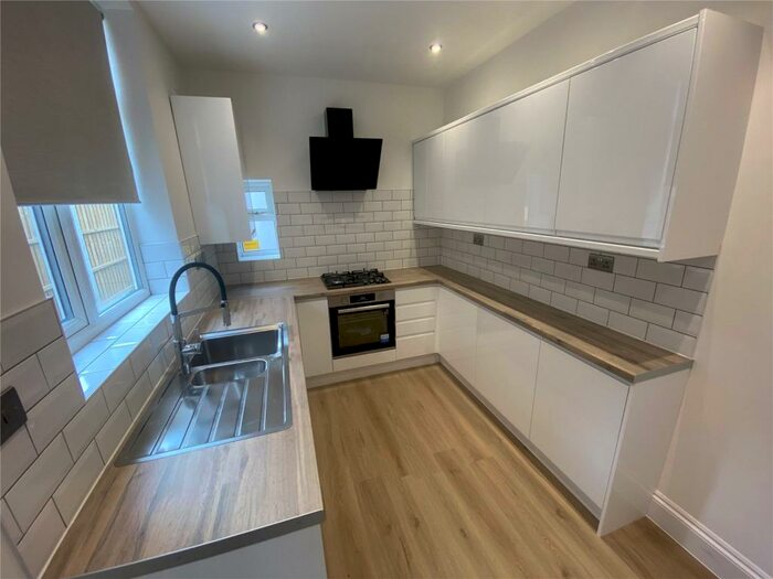 3 Bedroom Terraced House To Rent In Bishopton Road, Smethwick, West Midlands, B67