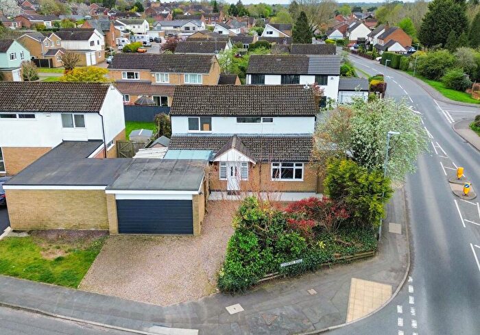 4 Bedroom Detached House For Sale In Coverside Road, Great Glen, Leicester, LE8