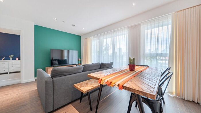 2 Bedroom Flat For Sale In Effra Gardens, E16