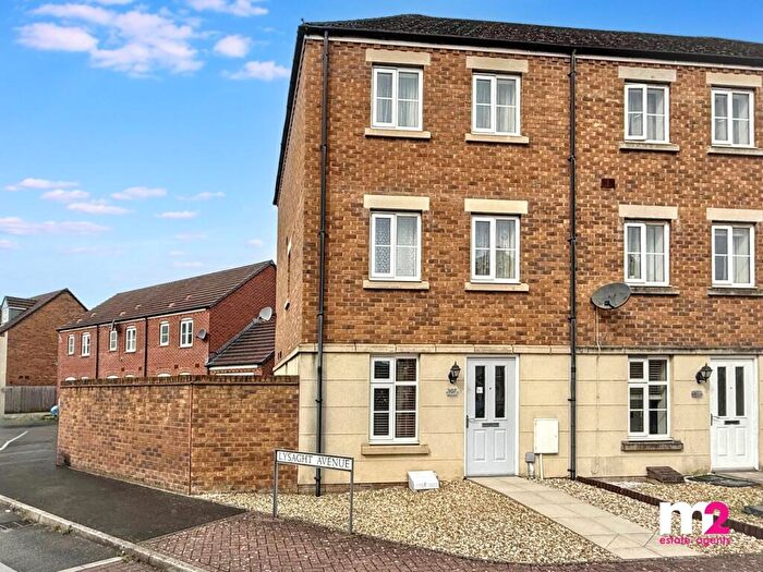 3 Bedroom Town House For Sale In Lysaght Avenue, Newport, NP19