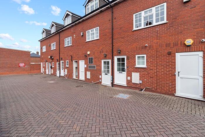 2 Bedroom Apartment For Sale In Stoke Road, Aston Fields/Spacious Duplex Apartment, B60