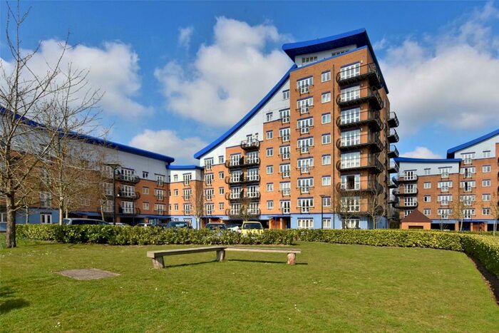 2 Bedroom Penthouse To Rent In Luscinia View, Napier Road, Reading, RG1