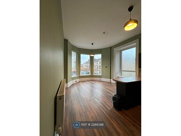 3 Bedroom Flat To Rent In Allison Street, Glasgow, G42