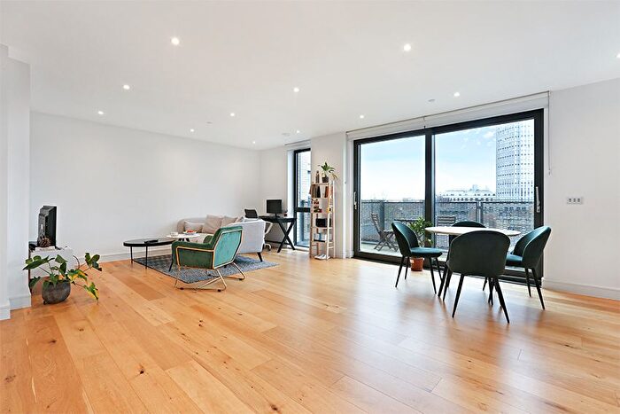 2 Bedroom Property To Rent In Colorama House, London, SE1