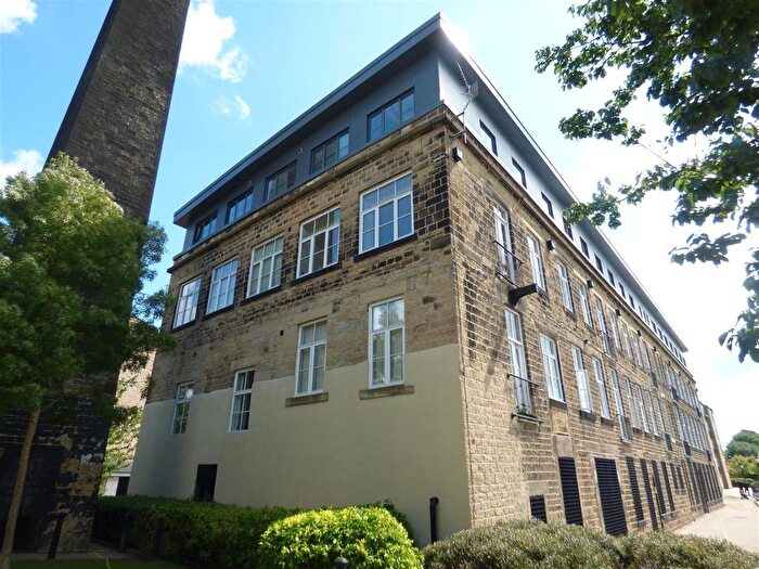 1 Bedroom Flat To Rent In Towpath Court, Britannia Wharf, Bingley, BD16